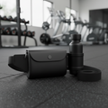 Sporttasche mit integriertem magnetischem Flaschenhalter